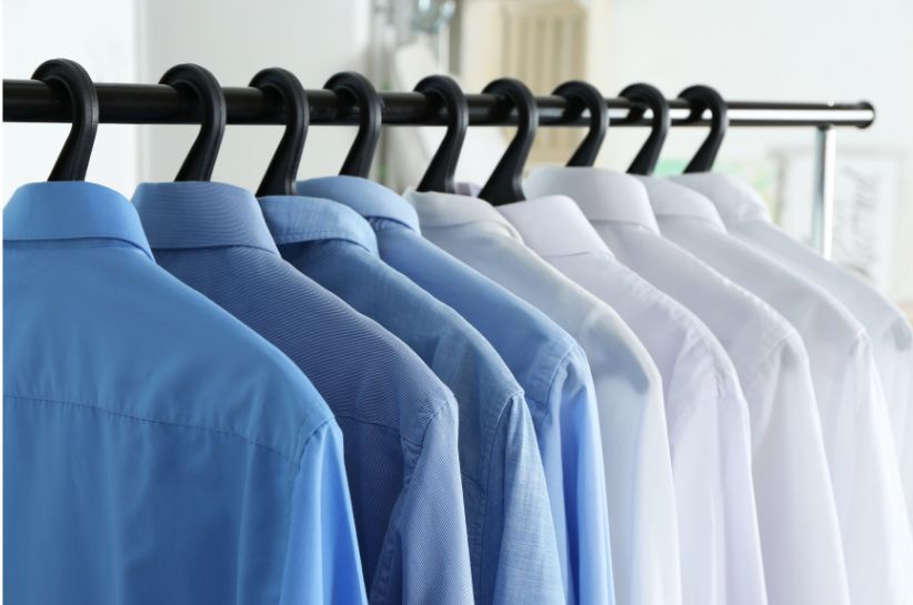 Hogyan kell hatékonyan vasalni egy inget? Ezt a folyamatot lépésről lépésre mutatjuk be